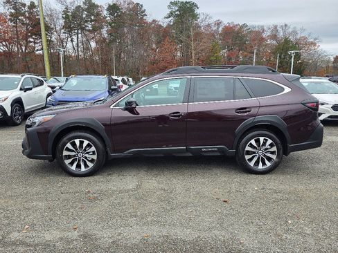 Used 2025 Subaru Outback Limited image 8