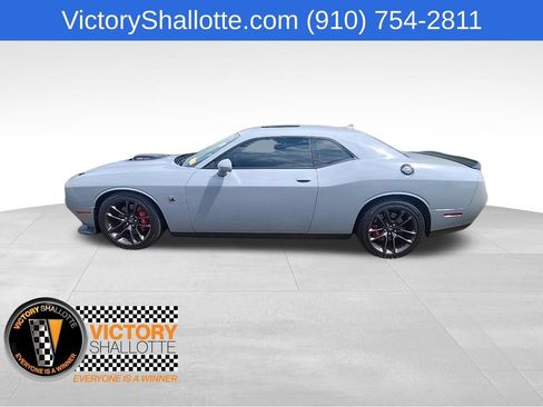 Used 2022 Dodge Challenger R/T Scat Pack w/ Shaker Package RWD image 16