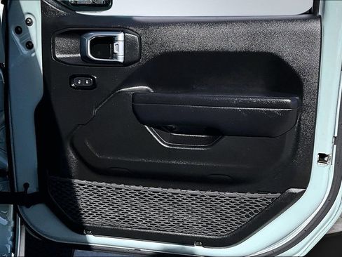 Used 2024 Jeep Wrangler Willys 4xe image 14