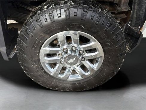 Used 2016 Chevrolet Silverado 3500 LT w/ All-Star Edition image 27