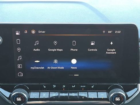 Used 2024 Chevrolet Colorado Z71 w/ Z71 Convenience Package 2 image 28