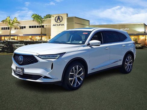 Used 2023 Acura MDX SH-AWD w/ Technology Package image 3