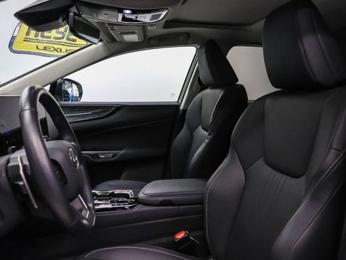 Certified 2026 Lexus NX 350 AWD w/ Accessory Package (2T) image 18
