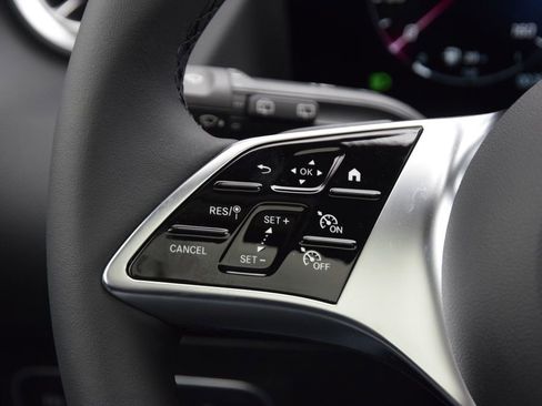 Used 2026 Mercedes-Benz GLA 250 image 24