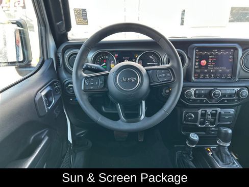 Used 2023 Jeep Wrangler Unlimited w/ Sun & Screen Package AWD/4WD image 14