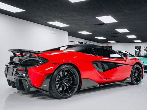 Used 2019 McLaren 600LT RWD image 4