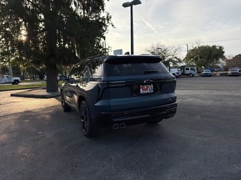 New 2026 Chevrolet Traverse RS image 8