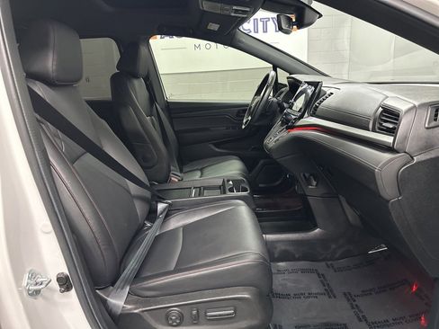 Used 2024 Honda Odyssey Sport image 21