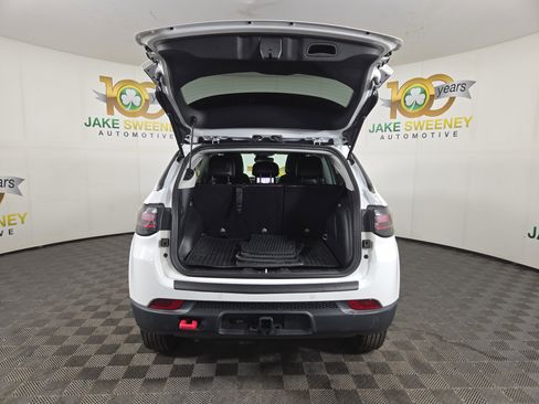 Used 2022 Jeep Compass Trailhawk w/ Trailhawk Elite Group image 33