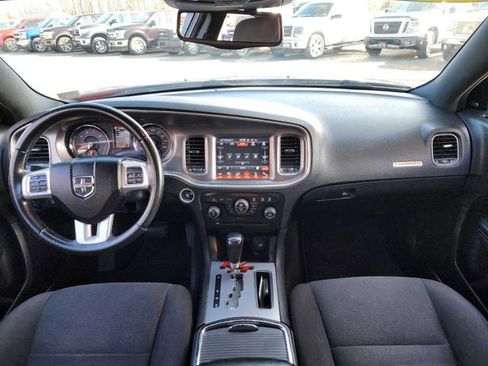 Used 2012 Dodge Charger R/T w/ Wheels & Tunes Group image 18
