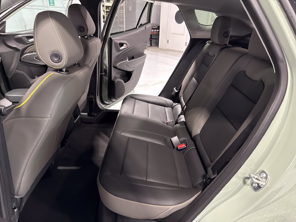 New 2026 Chevrolet Trax ACTIV w/ Driver Confidence Package FWD image 34