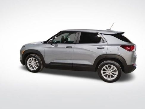 Used 2024 Chevrolet TrailBlazer LS w/ LS Convenience Package image 6