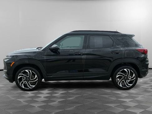 Certified 2024 Chevrolet TrailBlazer RS w/ Convenience Package AWD/4WD image 2