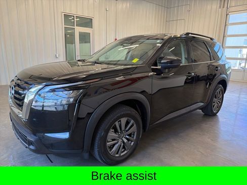 Used 2023 Nissan Pathfinder SV FWD image 8