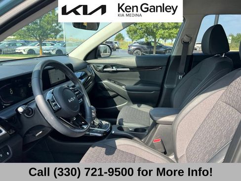 Certified 2025 Kia Seltos S AWD/4WD image 12