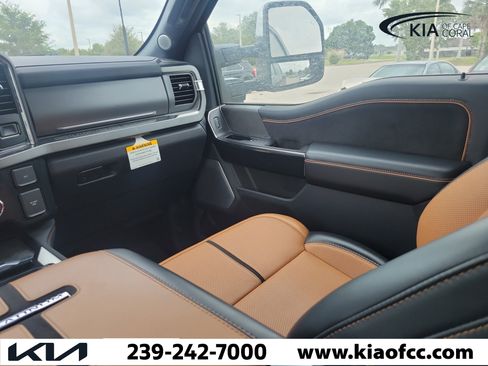 Used 2024 Ford F350 Platinum AWD/4WD image 16