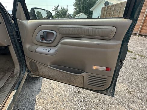 Used 1996 GMC Sierra 1500 4x4 Extended Cab image 10