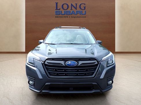Used 2023 Subaru Forester Limited AWD/4WD image 5