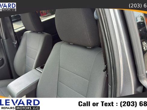 Used 2012 Ford Escape XLT image 25