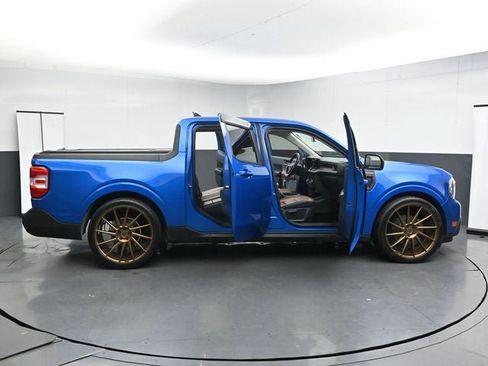 Certified 2022 Ford Maverick Lariat w/ Lariat Luxury Package AWD/4WD image 36
