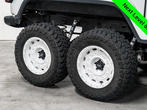 Used 2021 Jeep Gladiator Sport AWD/4WD image 47