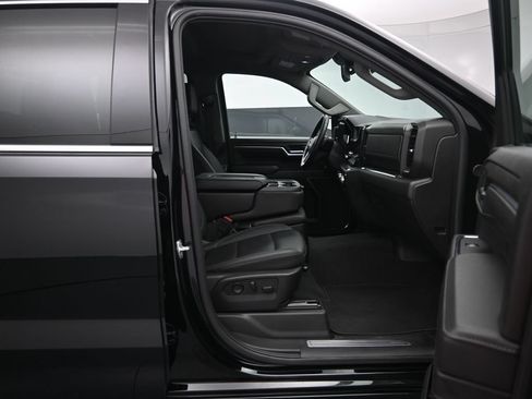 Certified 2025 GMC Sierra 1500 SLT AWD/4WD image 27