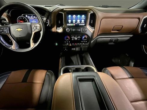 Used 2022 Chevrolet Silverado 3500 High Country image 21