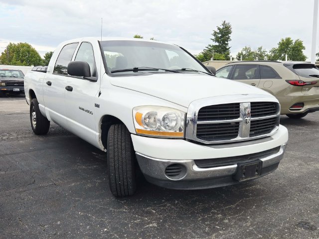 Used 2006 Dodge Ram 2500 Truck SLT RWD image 4