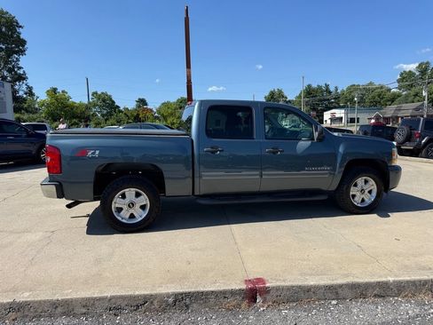 Used 2011 Chevrolet Silverado 1500 LT w/ All-Star Edition AWD/4WD image 5