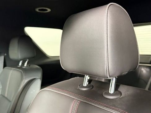 Used 2023 Chevrolet Traverse RS w/ LPO, Floor Liner Package image 28