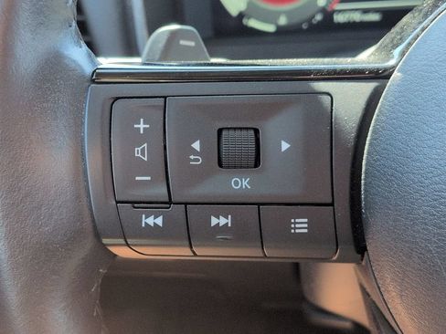 Used 2024 Nissan Rogue Platinum w/ Platinum Premium Package FWD image 20