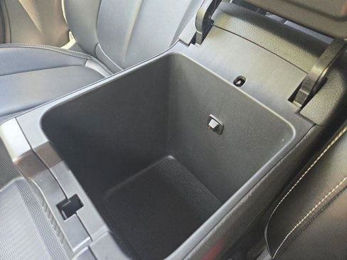 Used 2024 Jeep Grand Cherokee Limited image 24