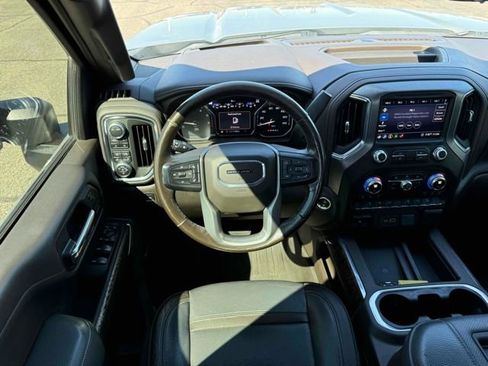 Used 2020 GMC Sierra 3500 Denali w/ Denali Ultimate Package image 18