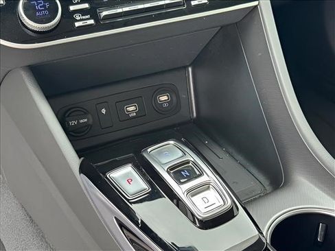 Certified 2023 Hyundai Sonata Limited FWD image 28
