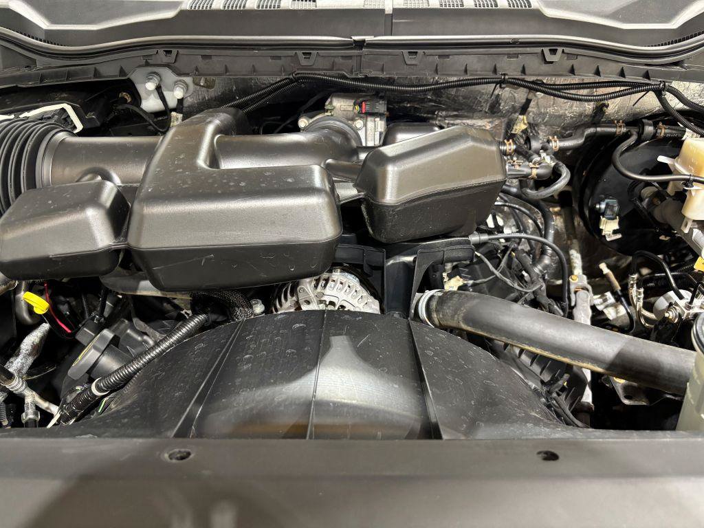Used 2017 Ford F250 XL w/ Power Equipment Group AWD/4WD image 24