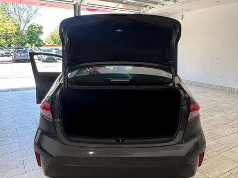 Used 2024 Toyota Corolla LE FWD image 14