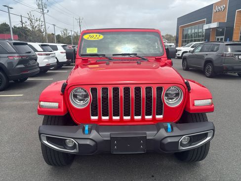 Used 2022 Jeep Wrangler Unlimited Sahara w/ Cold Weather Group AWD/4WD image 3