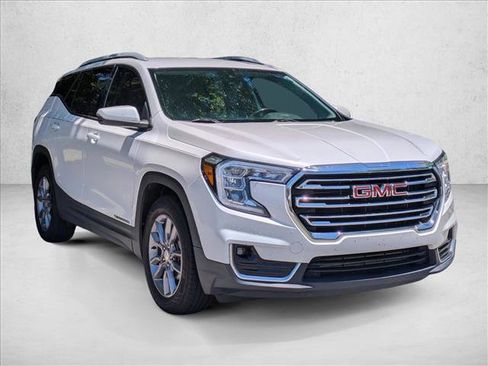 Used 2022 GMC Terrain SLT FWD image 3