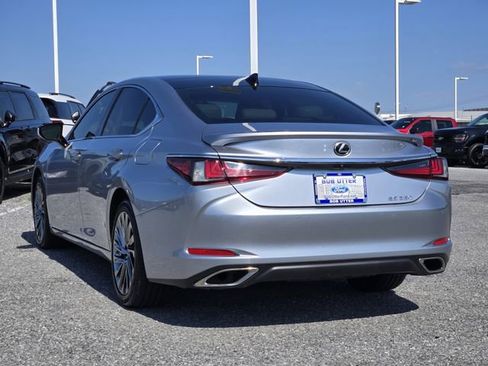 Used 2024 Lexus ES 350 w/ Luxury Package FWD image 5