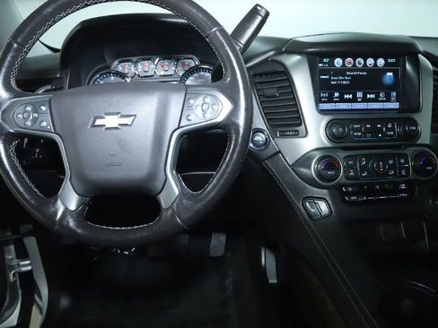 Used 2018 Chevrolet Tahoe LT image 28