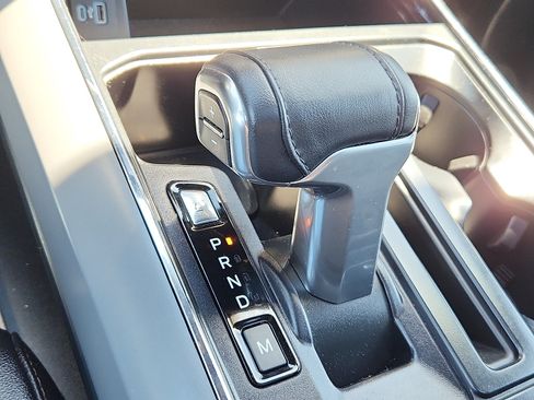 Used 2024 Ford F150 Lariat w/ Bed Utility Package AWD/4WD image 16