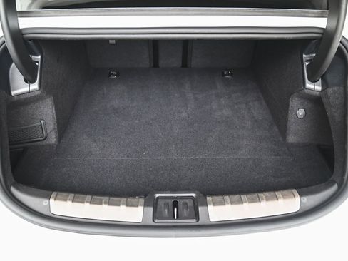 Used 2022 Audi e-tron GT Premium Plus image 35