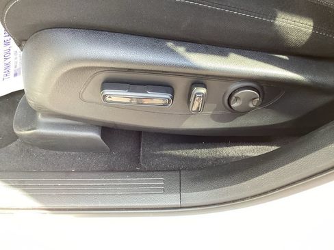 Used 2023 Honda CR-V EX image 35