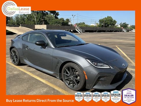 Used 2023 Toyota GR86 Premium RWD image 1