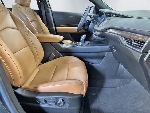 Used 2019 Cadillac XT4 Sport image 18