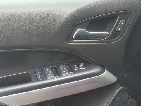 Used 2019 Chevrolet Colorado LT w/ LT Convenience Package AWD/4WD image 13