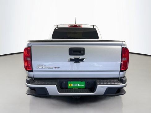 Used 2018 Chevrolet Colorado W/T w/ WT Convenience Package RWD image 8