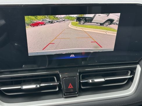 New 2026 Chevrolet TrailBlazer LT w/ LT Cold Weather Package FWD image 25