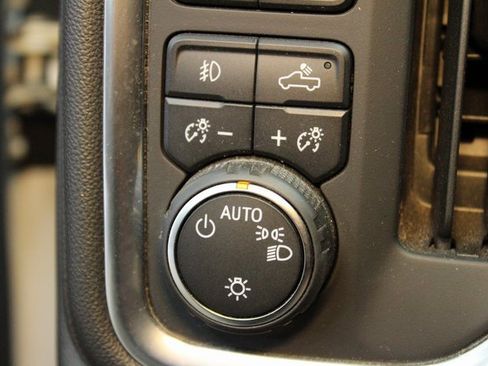 Used 2021 Chevrolet Silverado 1500 LT Trail Boss w/ Bed Protection Package image 21