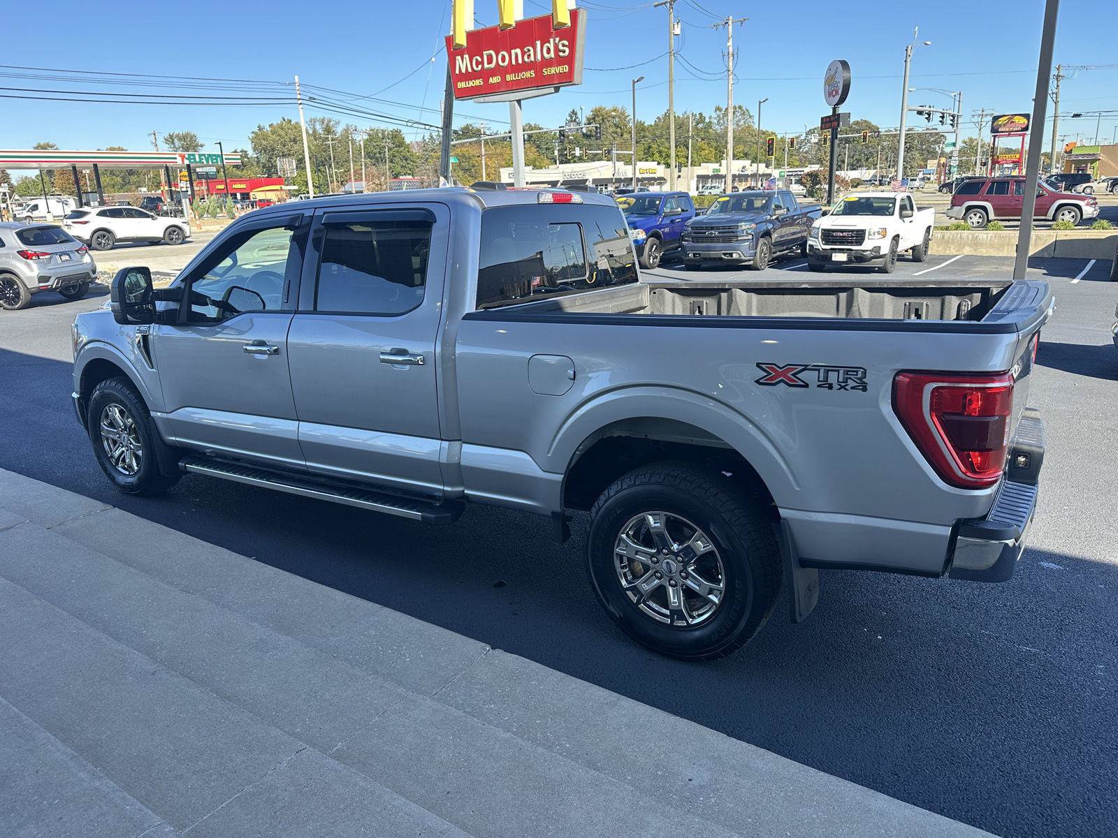 Used 2021 Ford F150 XLT w/ Equipment Group 302A High AWD/4WD image 9